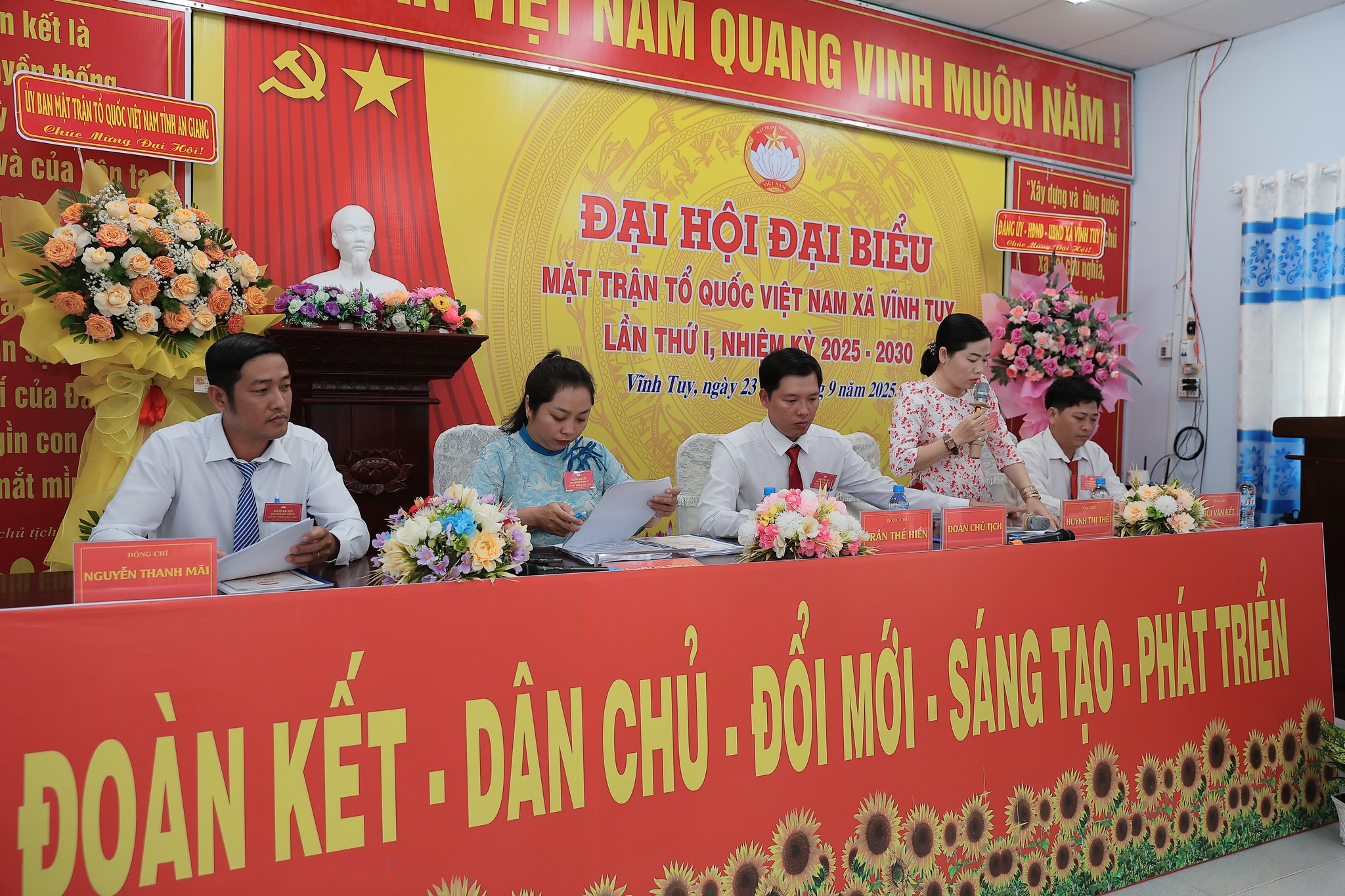 KHAI MẠC PHIÊN LÀM VIỆC THỨ NHẤT ĐẠI HỘI ĐẠI BIỂU MẶT TRẬN TỔ QUỐC VIỆT NAM XÃ VĨNH TUY LẦN THỨ I, NHIỆM KỲ 2025- 2030